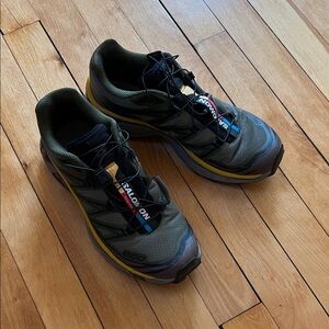 Salomon XT-6 Sneakers